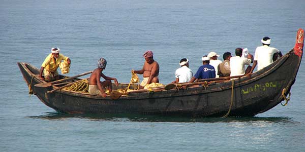 Rameswaram fishermen attack on the Sri Lankan Navy near kaccattivu last night cut the nets and threw
