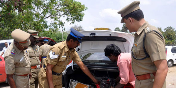 43 lakh seized during vehicle testing across sharply overnight flying squad Action