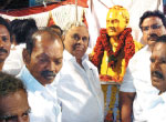 Rajiv Gandhi Statue Unveiled in Perambur nanatecikan