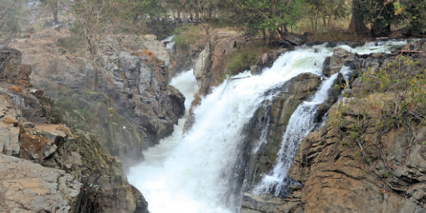 Karnataka and Tamil Nadu was opened after 5 days Cauvery water: Delta peasant discontent
